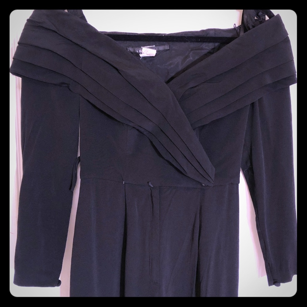 Very Tailored One Piece JumpSuit. Tag Removed SzSP